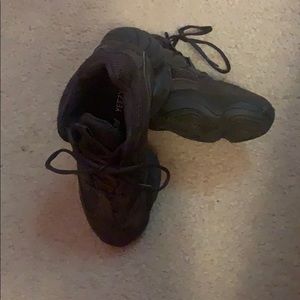 Yeezy utility black